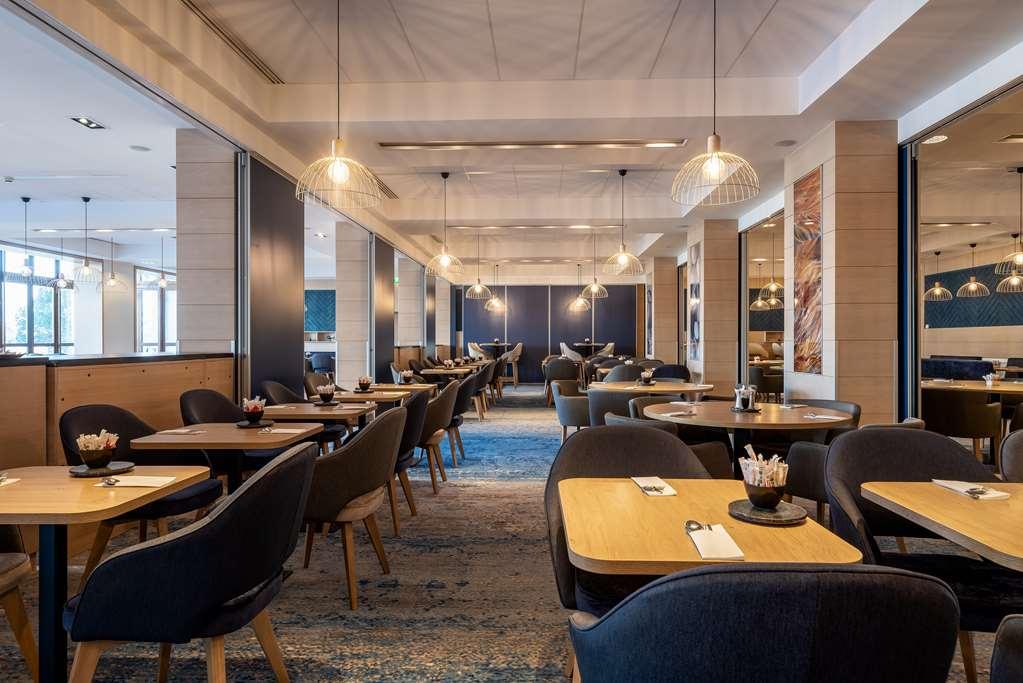 Radisson Blu Hotel Paris. Marne-La-Vallee 马尼库尔勒翁格尔 餐厅 照片